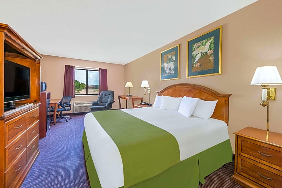 Baymont by Wyndham Enid