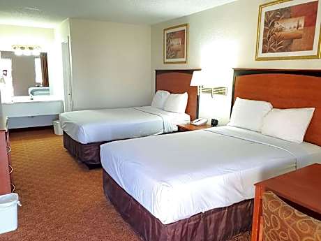 2 Full Beds | Smoking, Micfridge