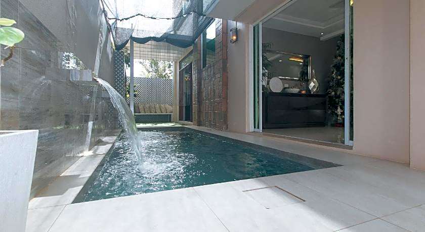 RedDoorz Hostel @ St. Paul Village LapuLapu