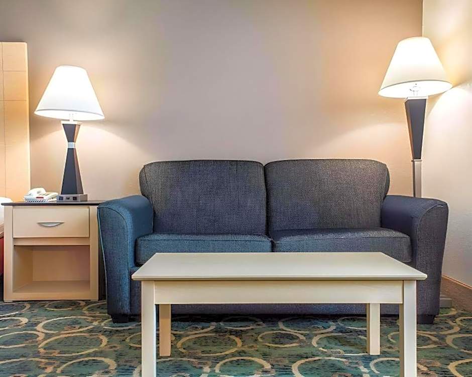 Quality Inn Geneseo