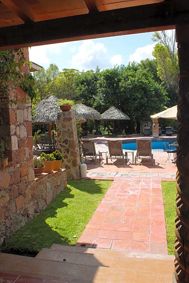 Atotonilco Hotel & Club