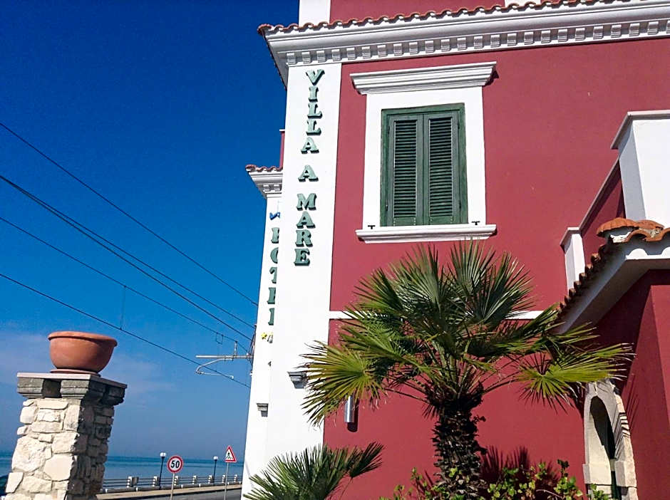 Hotel Villa A Mare