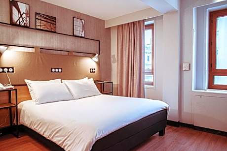 Standard One Double Bed