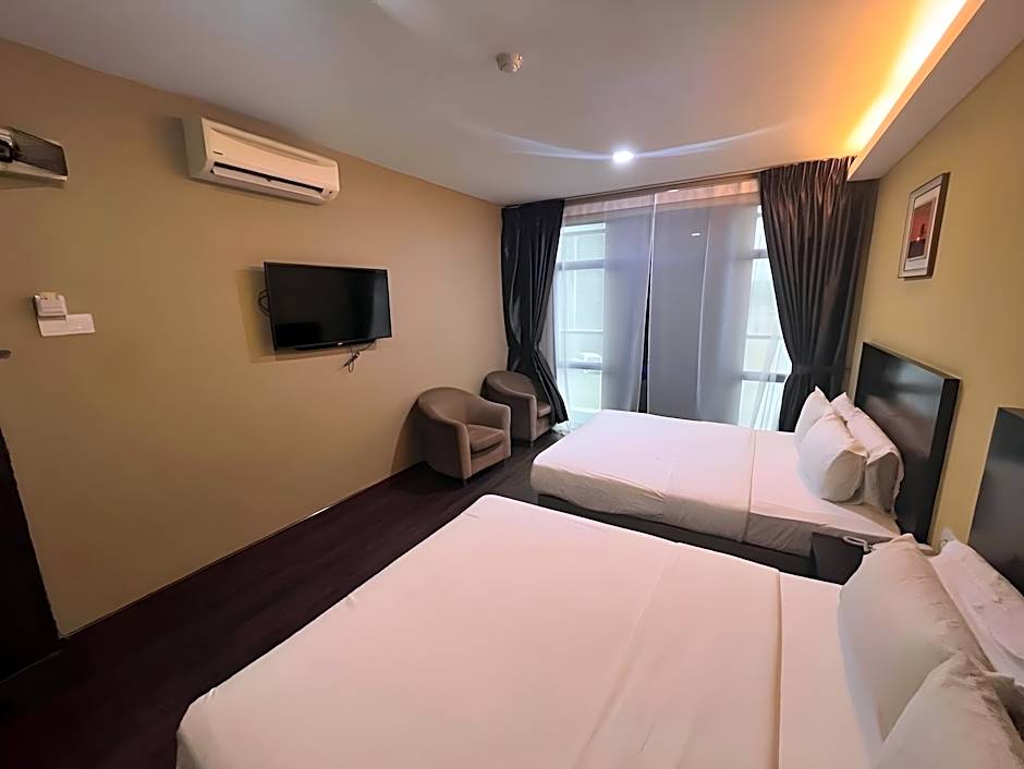 Grand World Hotel