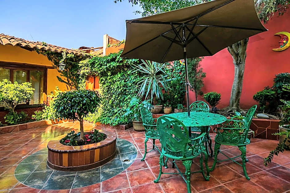 OYO Posada De Los Angeles
