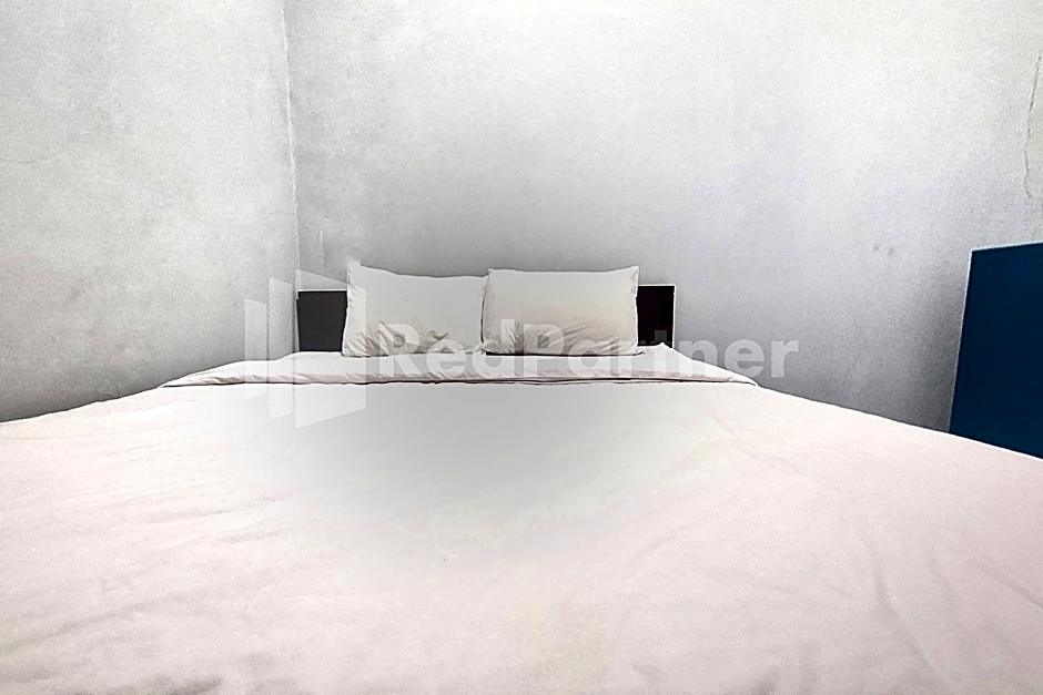 Vins Homestay Kroya Mitra RedDoorz