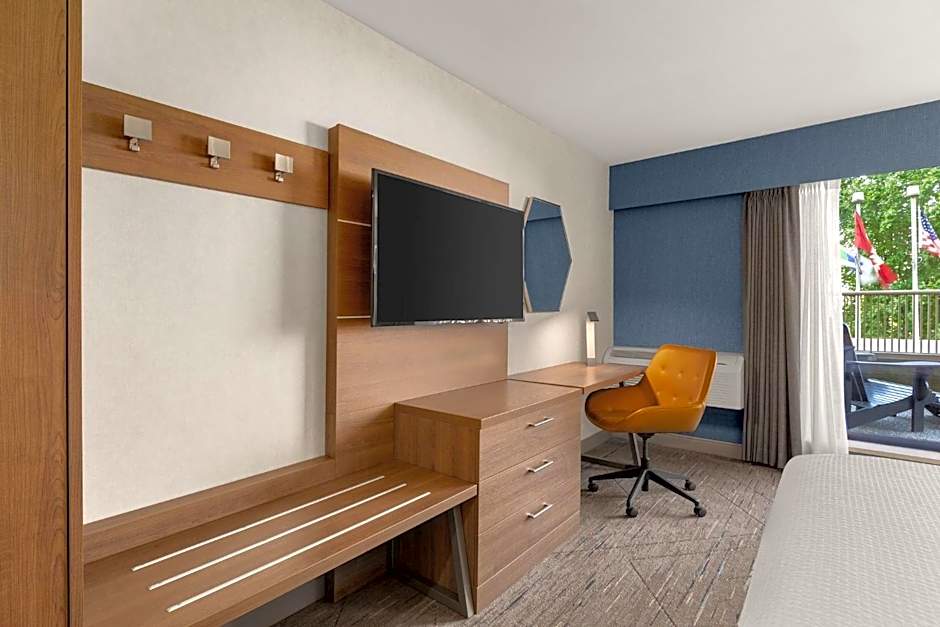 Holiday Inn Express Vancouver Airport-Richmond By IHG