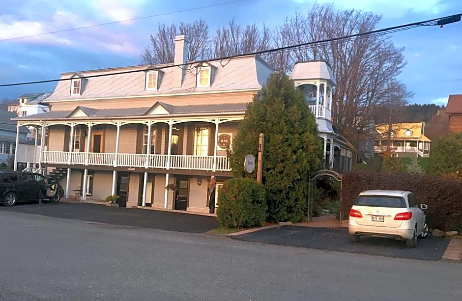 Au Vieux Presbytère De Saint-Léon