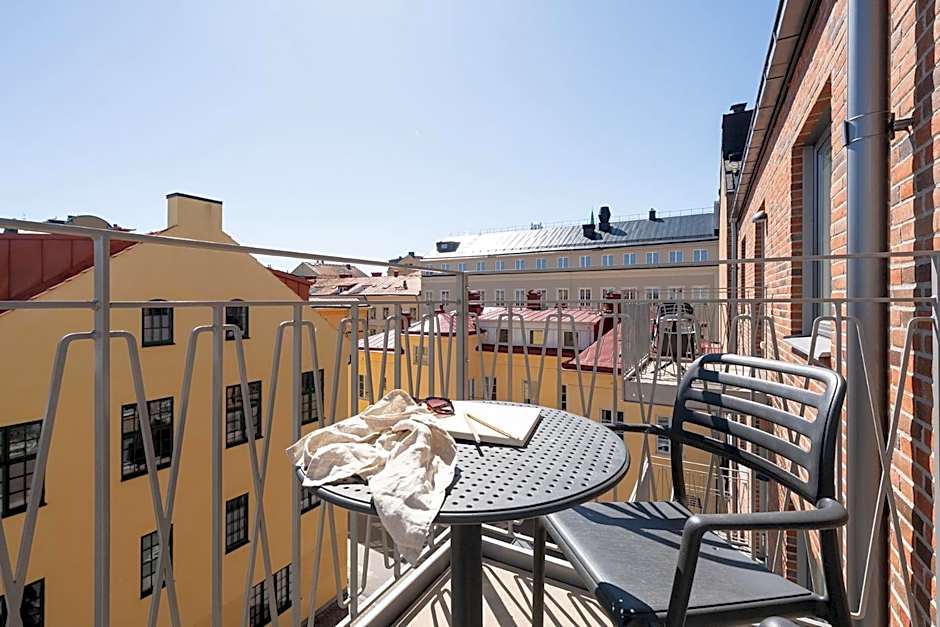 Sky Hotel City Apartments