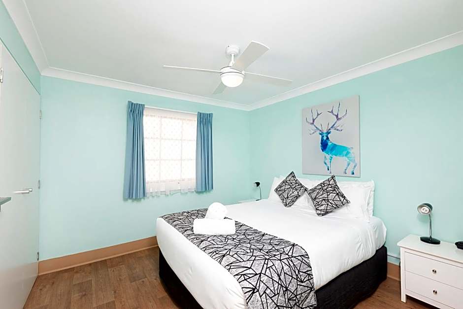 Forster Holiday Village