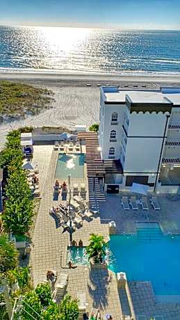 Barefoot Beach Club