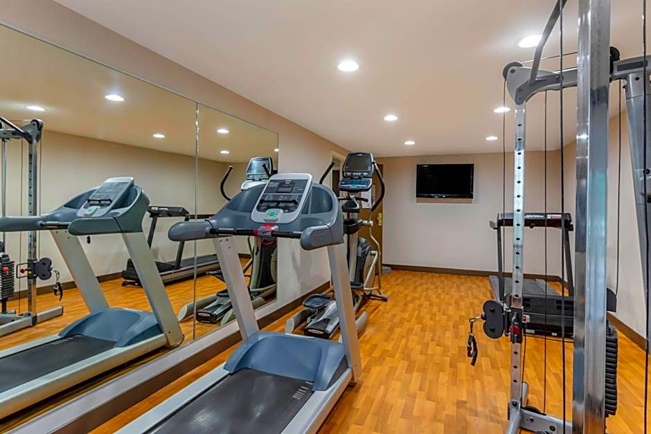 Comfort Inn Petersburg Fort Lee Area