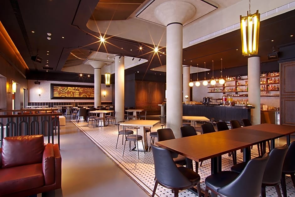 Hua Shan Din by Cosmos Cretion - Huashan 1914 Creative Park