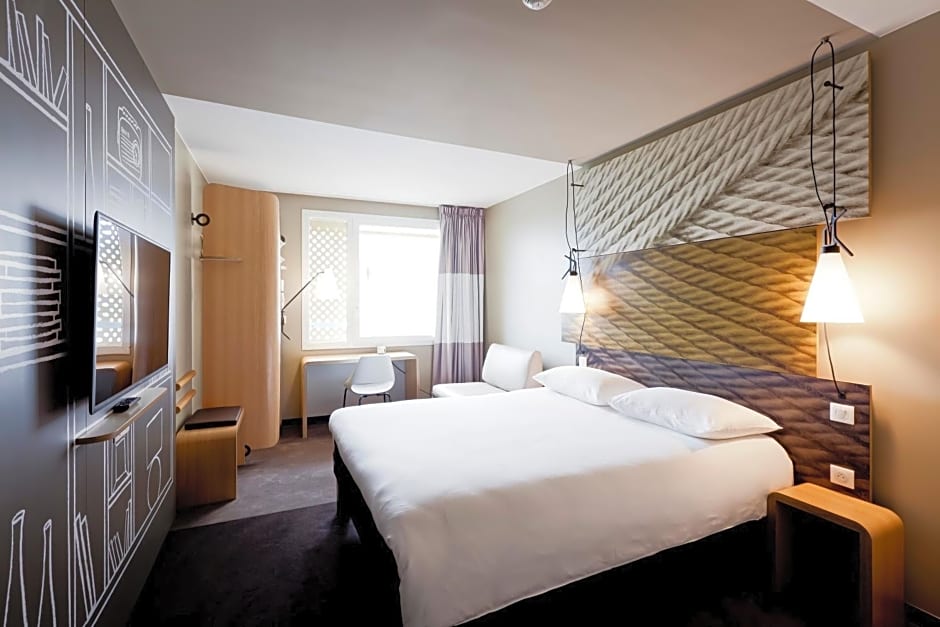 ibis Lyon Carre De Soie