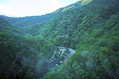 ESPACIO The Hakone Geihinkan Rin-Poh-Ki-Ryu