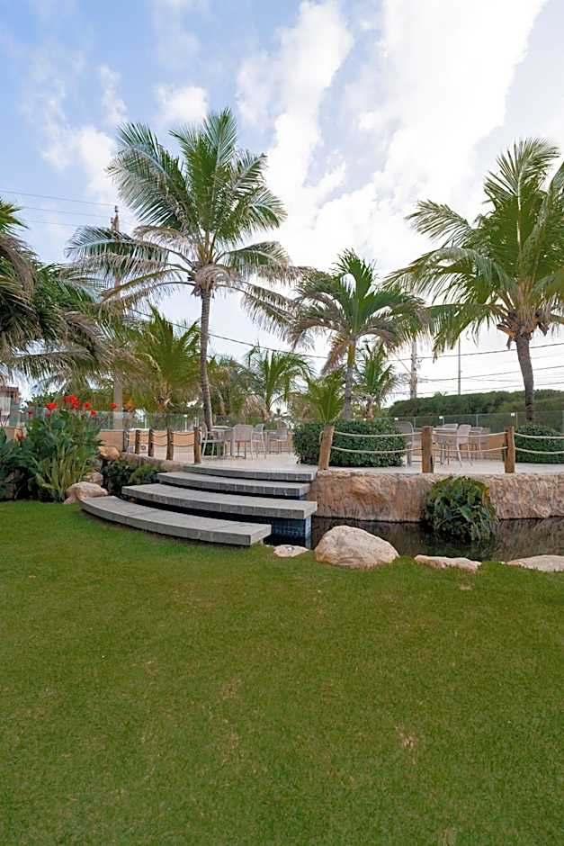 Crocobeach Hotel