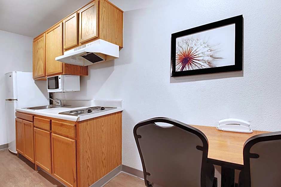 WoodSpring Suites Conroe