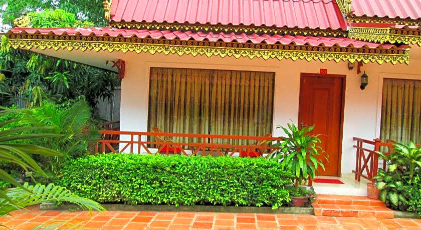 Reaksmey Meanrith Guesthouse and Residence