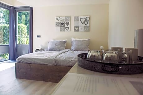 Deluxe Double Room with Bath