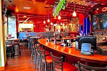 Fox Hotel And Suites