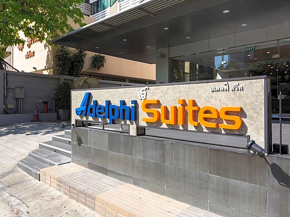 Adelphi Suites
