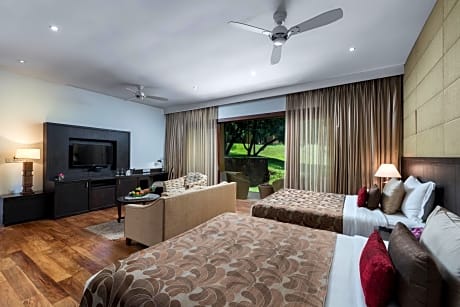 Signature Family Suite