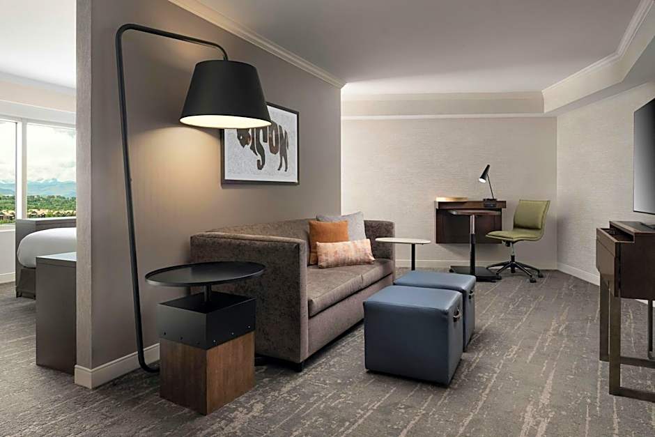 Renaissance by Marriott Boulder Flatiron Hotel