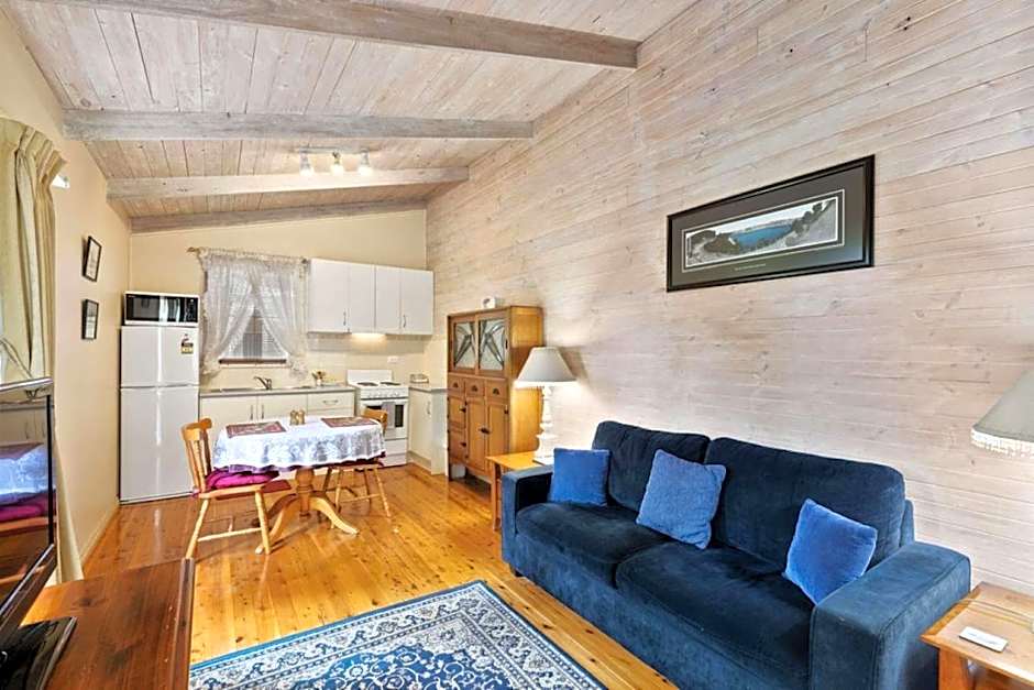 Clarendon Chalets