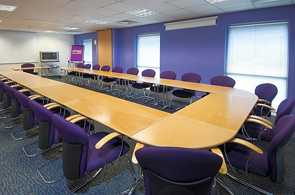 Premier Inn Bradford South