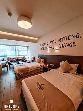 Deluxe Junior Suite