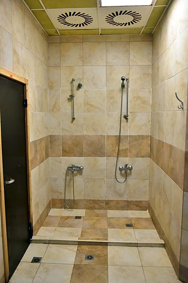 Royal Bansko - Family Apart Hotel With All Inclusive Light or HB&Drinks and Hot Pool & Jacuzzis