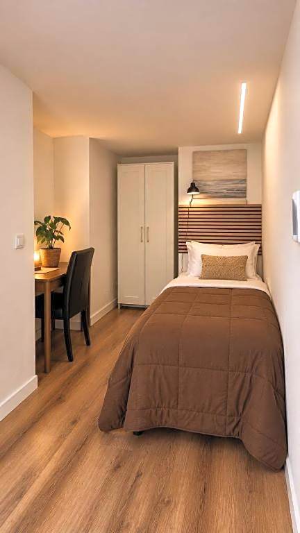 INT Lisbon Suites