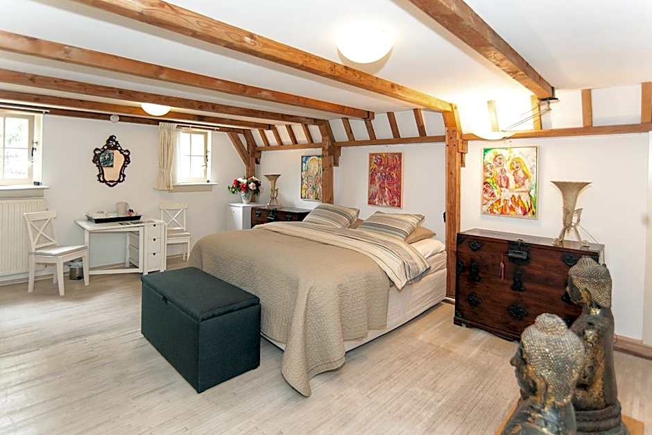 Bed & Breakfast of Art