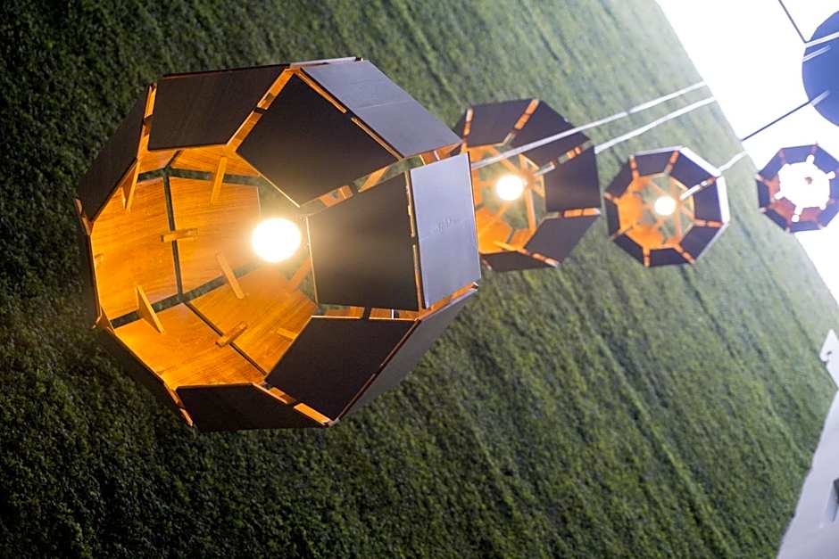 Flow Condesa - Adults Only