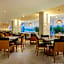 Courtyard By Marriott Santa Marta Resort