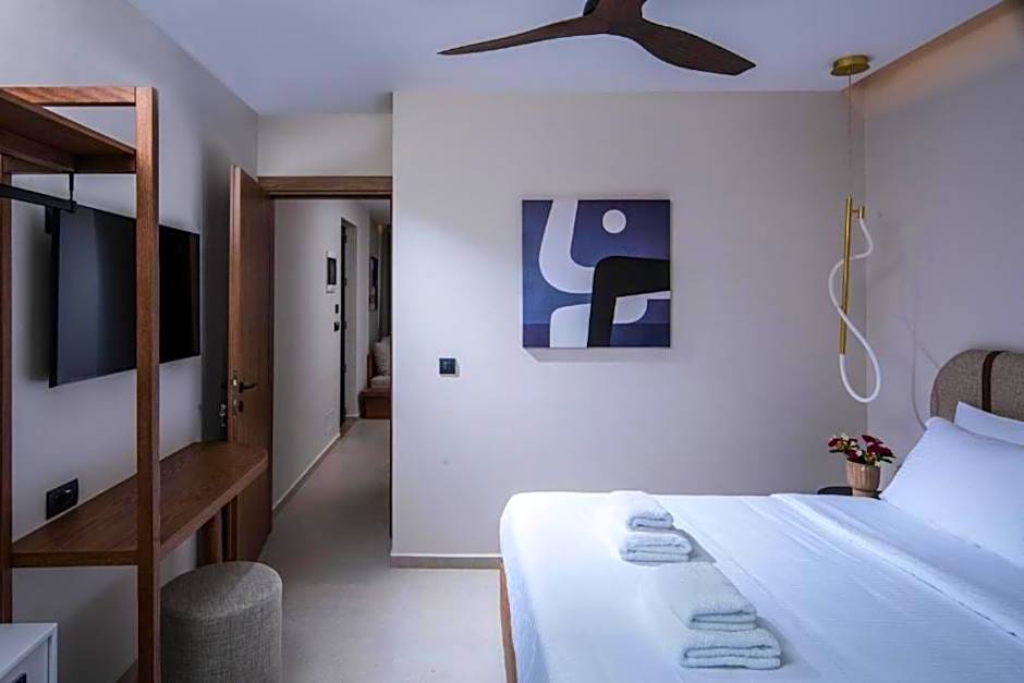 VAYA Suites by Omilos Hotels