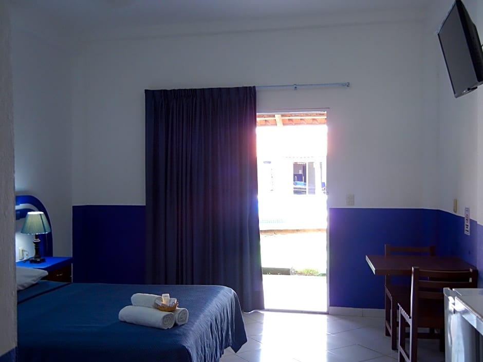 Hotel Plaza Almendros