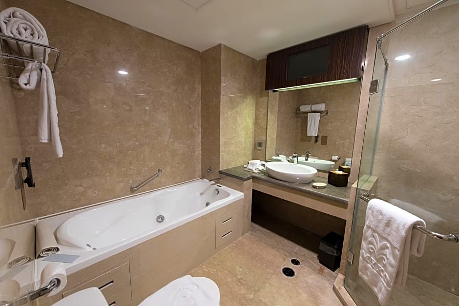 Myko Hotel & Convention Center Makassar