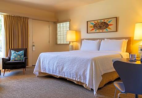 King Room with Pool View