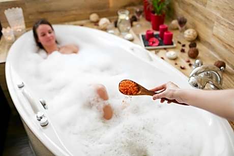 Wine Wellness Hotel Amande Hustopeče