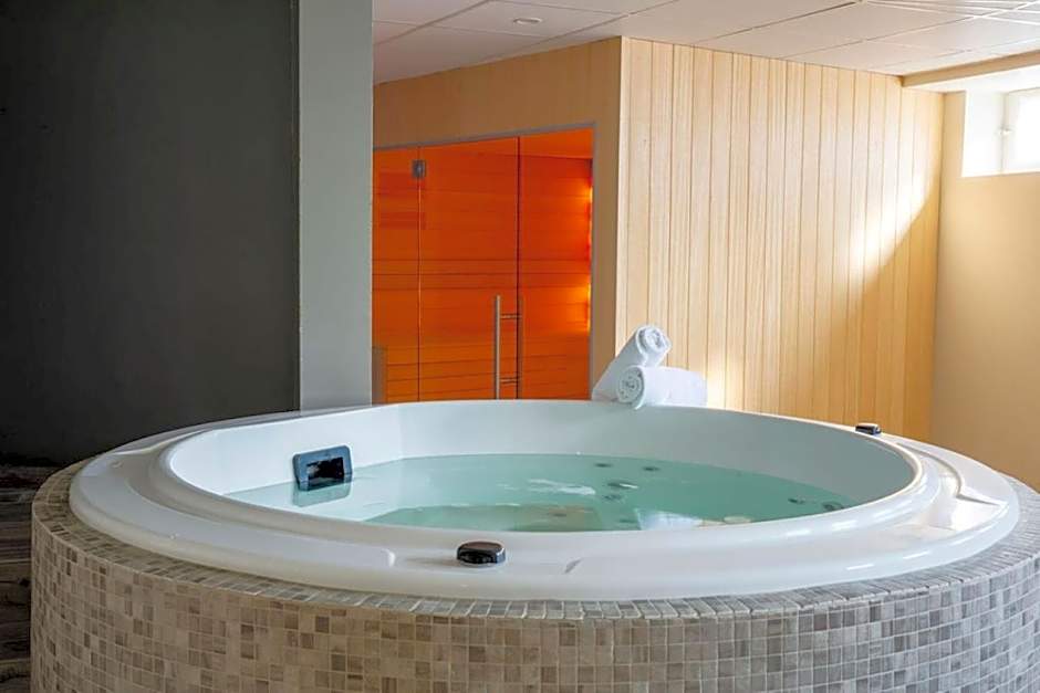 Best Western La Porte des Chateaux