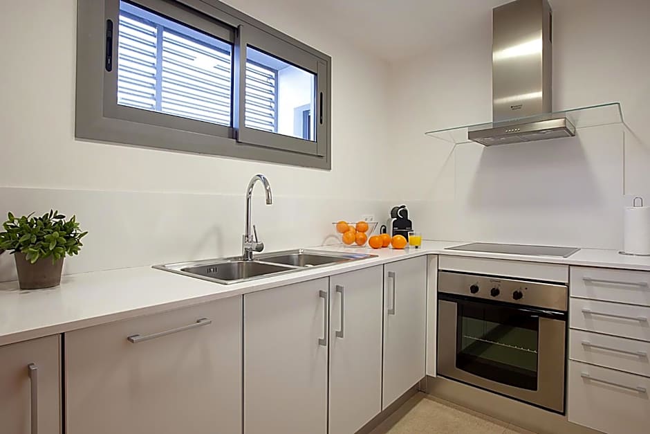Lugaris Rambla Apartments