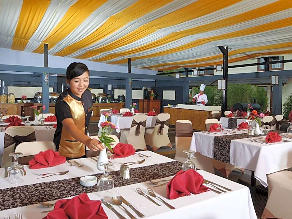The Jayakarta Cisarua inn and villas