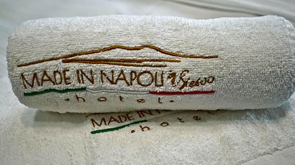 Hotel Made in Napoli by Siervo Międzybórz