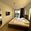 Uzelac Apartment - Pool & Sea View in Makarska