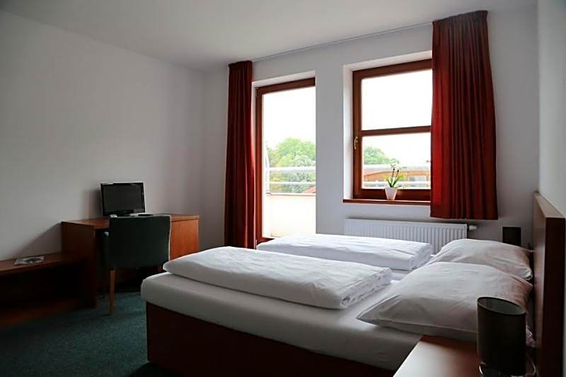 Sporthotel Hostivice