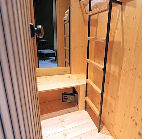 Standard Double Capsule