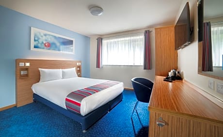 travel lodge dublin airport