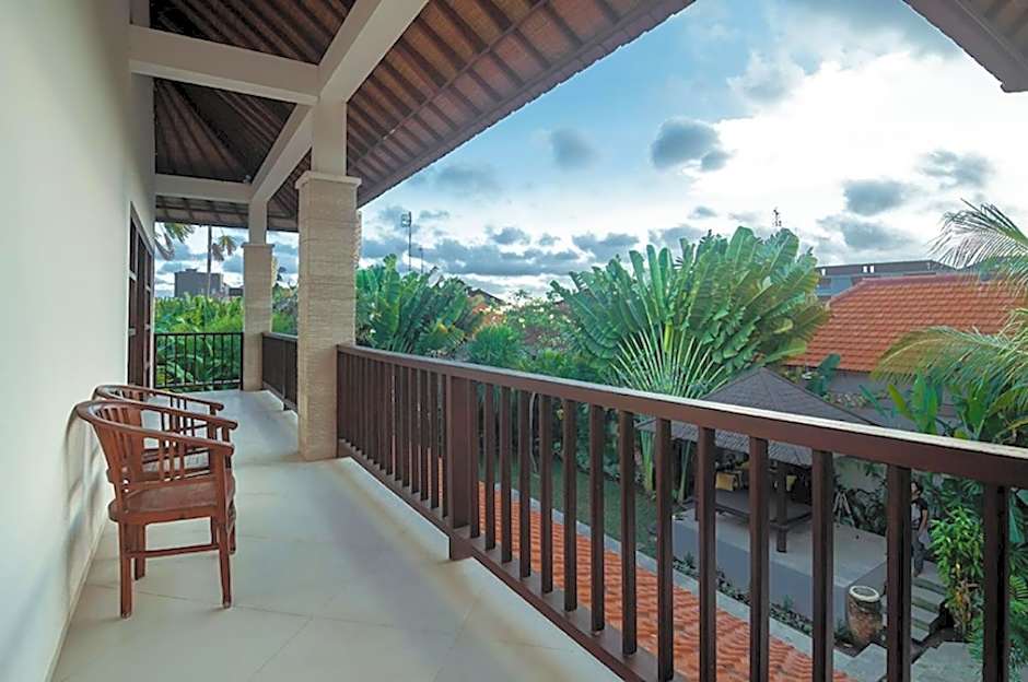 The Mawar Estate