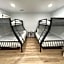 Lake Bluff Inn and Suites